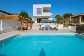 Villa Pura Vida with Sea View - Image 2
