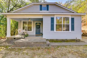 Centrally Located Home ~ Steps to Oxford Square! - Image 3