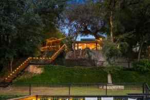 Gorgeous Lakehouse ~Private Boat Slip~ Lake Austin - Image 4