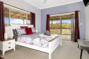 ### Experience Tranquility at Nannup Ponds Top Floor Home: A Serene Retreat in Nature - Image 5