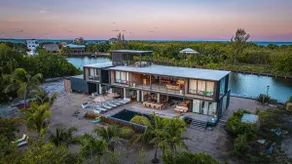 Shadow Sands - Modern Ocean Front Villa on Private Island - Image 2