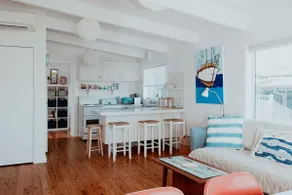 Coastal Cottage in Narrawallee - Image 3