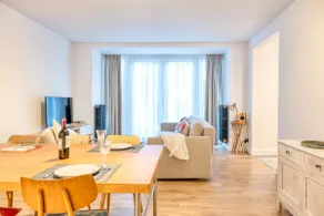 Chic 3-BR Oasis in Ghent - Stylish Interiors - Image 3
