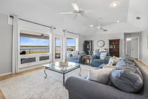 Lagoon Time Beach Home- Elevator Beach Access - Image 2