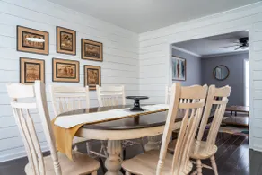 Colleens Corner Captivating 4 bed 3 bath in Charming Neighborhood - Image 5