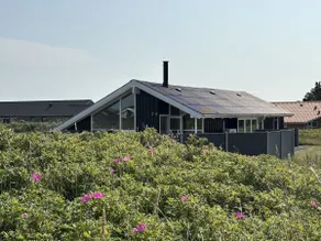 Spaceous wooden holiday house with spa - SJ724 - Image 4