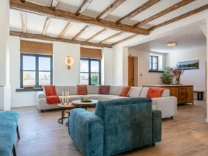 Beautiful farmhouse for groups with indoor pool - Image 3