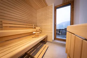 Lakefront Suite 148 - Image 4