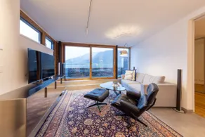 Lakefront Suite 148 - Image 2