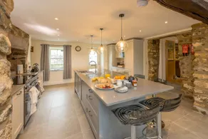 Ty Newydd Caravan - Image 2