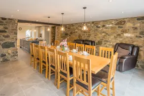 Ty Newydd Caravan - Image 3