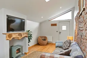 Finest Retreats - Hillfarrow Hideaway - Image 4