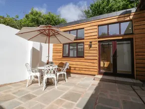 Finest Retreats - Hillfarrow Hideaway - Image 3
