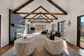 Expansive Monument Home: Hot Tub & Mountain Views! - Image 2
