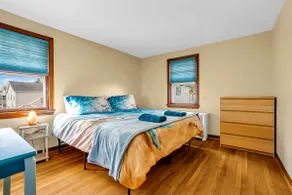 Beachfront Apartment near Amusement Park w/ views - Image 4
