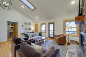 Blowing Rock Escape w/ Covered Deck & Fire Pit - Image 2
