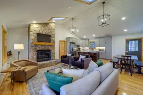 Blowing Rock Escape w/ Covered Deck & Fire Pit - Image 4