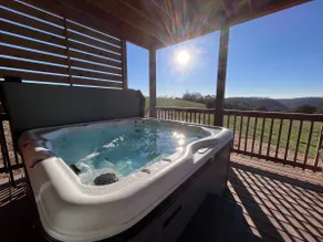 Sunset Ridge- Natural Bridge, Sunset View, Hot Tub - Image 4