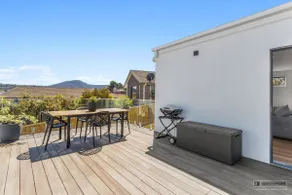 Mountain View Villa-close to shops-10min to CBD - Image 5