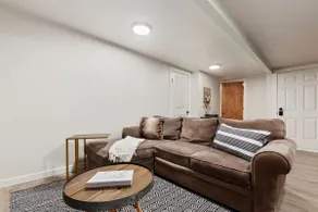 #StayInMyDistrict TwinFalls Apartment - Image 3