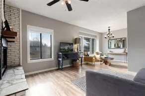 #StayinMyDistrict Twin Falls Bright Sunny Bungalow - Image 2
