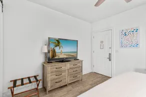 Sea Shores 211–Lake View 1BR–Sleeps 4 - Image 4