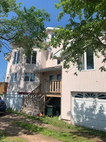 Beachside Living • Spacious Home • Walk to Shore - Image 3