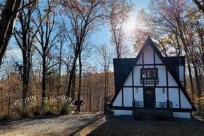 4BR at Lake Cumberland - Hot Tub, Near Boat Ramps - Image 5
