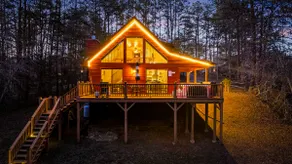 Modern Cabin in Murphy, NC by Lees Acres - Image 2