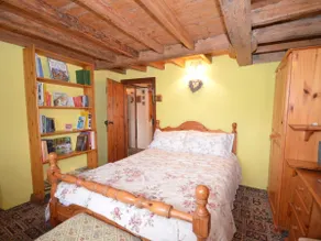 3 Bed in Wimborne oc-thold - Image 5