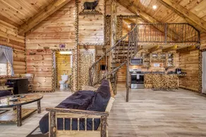 Handcrafted Home w/Private Hot Tub|Video Games - Image 5