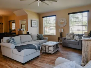 Homosassa River Waterfront, Dock, Kayaks, Golf Cart & EV Charger! - Image 3