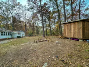 Private 4BR Oasis in the City, near Tennis Center - Image 5