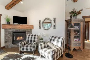 Scenic Waterfront Retreat on the Swan River! - Image 5