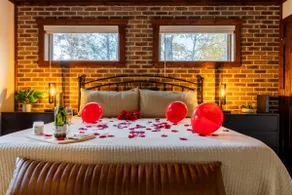 Escape to Elegance by Ghosal Luxury Lodging - Image 2