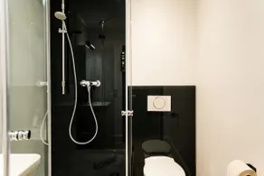 Deluxe Apartment - Homaris Apartments Hamburg Alto - Image 3