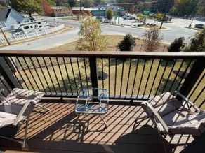 Modern 2BR Apt in Gated Community, Pet-Friendly - Image 2