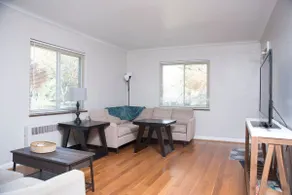 Cozy Apartment in Pleasant Ridge #1 - Image 5