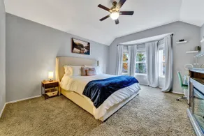 Cozy Fall Retreat w/ Swim Spa - Image 4