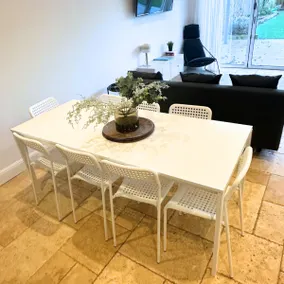 Oxford Kidlington 6 Bed 5 mins to Oxford Parkway - Image 3