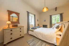 Deer-Park-Lodge - Image 3