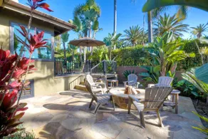 Walk To Beach | BBQ | Fire Pit | Outdoor Dining - Image 2
