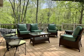 Family-Friendly 3BR Home w Bunk Room & Yard - Image 2