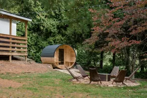 Historic School house|SAUNA|Hot Tub|Fire Pit|Grill - Image 2