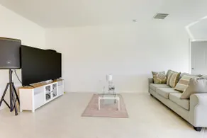 Bright Port Charlotte Home - 2 Mi to Beach! - Image 2