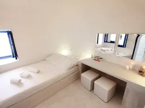 White Cave House - Image 2