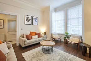 Host & Stay - Belle Vue - Image 5