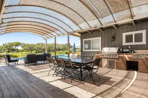 Vineyard Villa: Pool | Spa | Games Room | EV Char. - Image 2