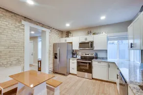 Stylish Logan Retreat w/ Smart TV + Central A/c! - Image 2