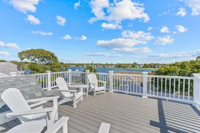 Lookout Point - 3 BDR Home Steps from Beach - Image 3